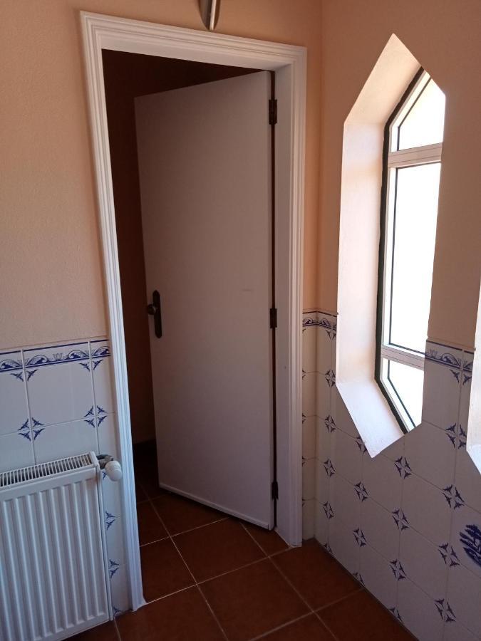 Alojamento Local - Casa Amarela Alvaiázere Εξωτερικό φωτογραφία