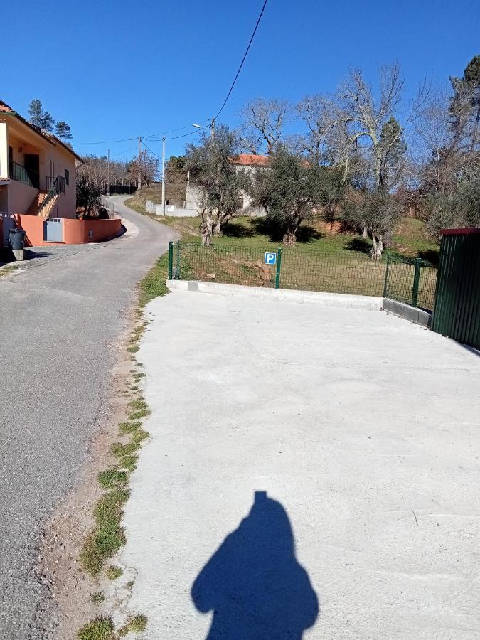 Alojamento Local - Casa Amarela Alvaiázere Εξωτερικό φωτογραφία